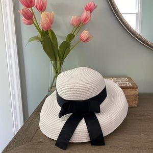 Women’s Straw Sun Foldable Beach Hat
